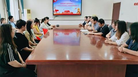 昔日中考“失意”，今朝高考“逆袭” ——滦南职教中心学子金榜题名，家长感恩赠锦旗